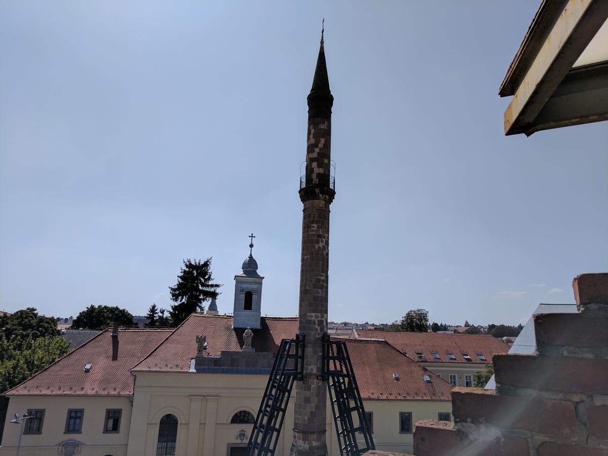 Minaret Apartman 埃格尔 外观 照片